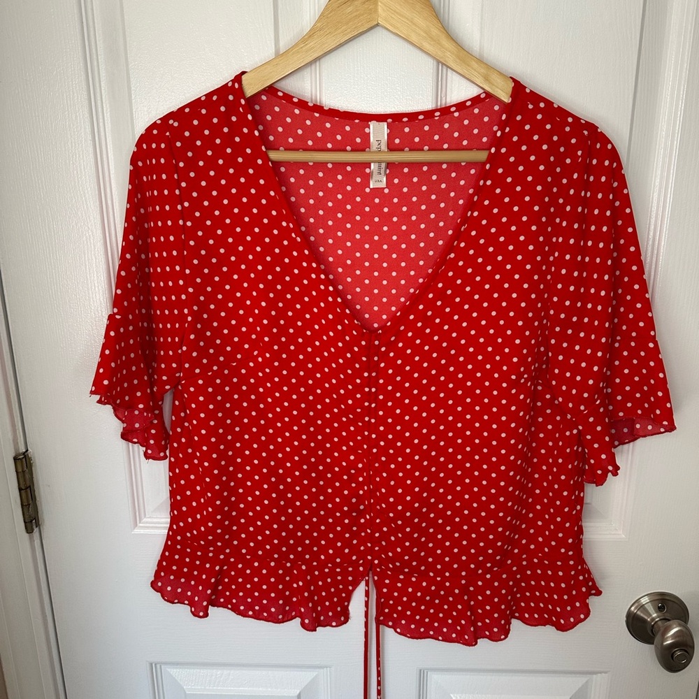 Red Polka Dot Womens Cinched Top Size Medium Bell Sleeve Ruffle Waist Feminine - Picture 3 of 8
